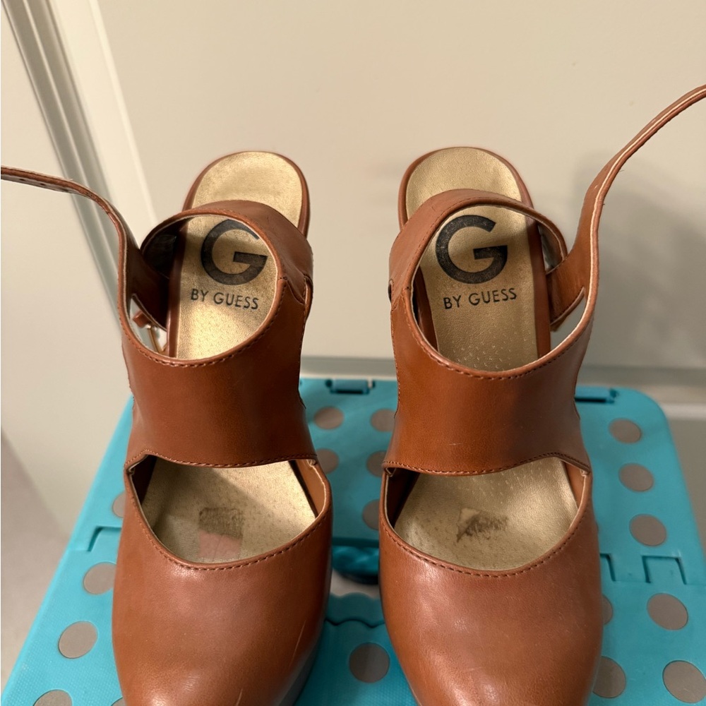 G by Guess Women's Tan Mules